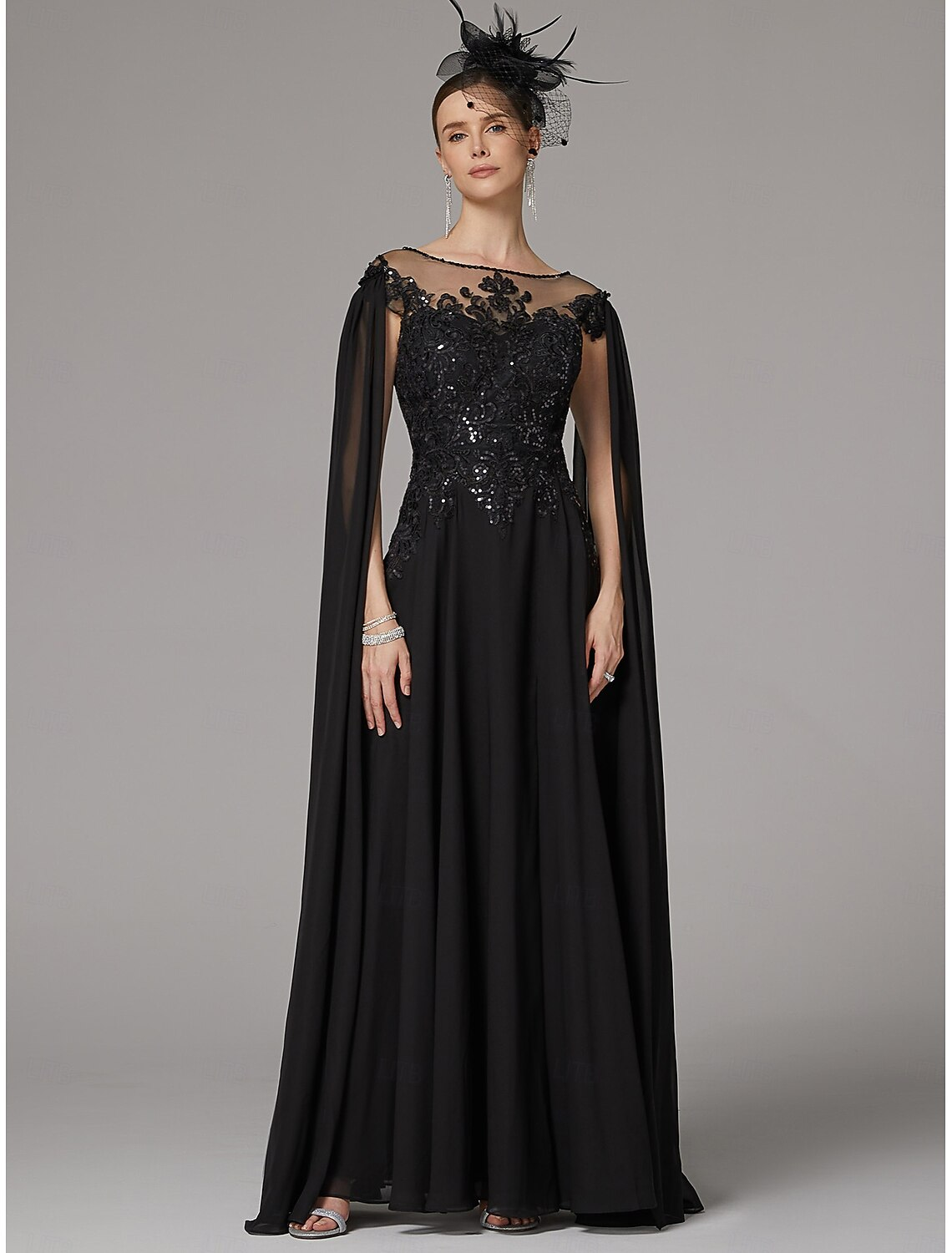 Buyishang A-Line Dress Mother of the Bride Dress Elegant High Split Jewel Neck Floor Length Chiffon Sleeveless with Lace Appliques